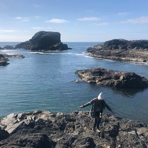 ✨OFFERS WELCOME!✨